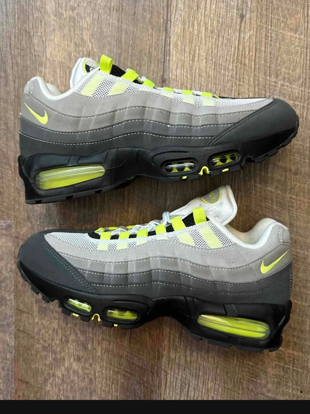 Nike Air Max 95 OG Big Bubble Neon 2025 Grey Men’s Size 8.5 Sneakers HM4740-001.
